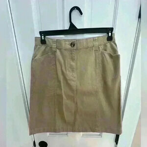 LL Bean khaki skirt, size 12, elastic waist, 4 pockets, waist is 33”.